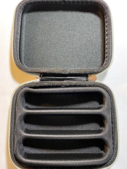 Kongsheng Zip Up Case for 3 Ten Hole Diatonic Harmonicas includes